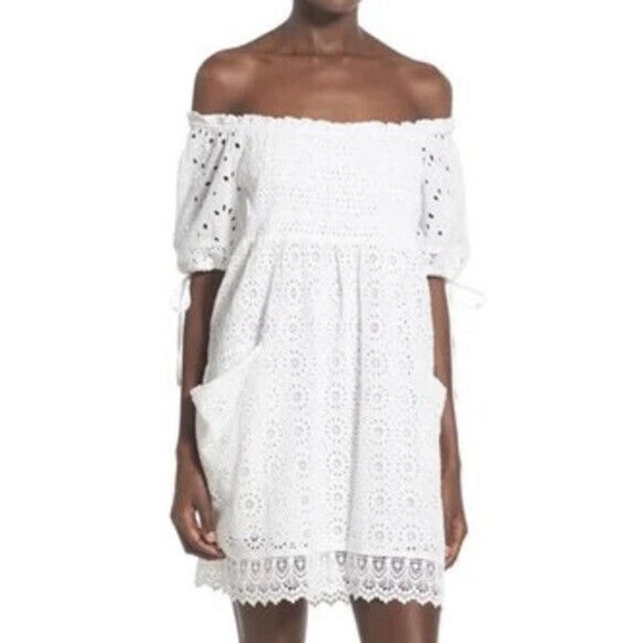 TULAROSA Dress white eyelet mocked Revolve ‘QUINN’ OFF THE SHOULDER LACE Milk - Picture 1 of 13